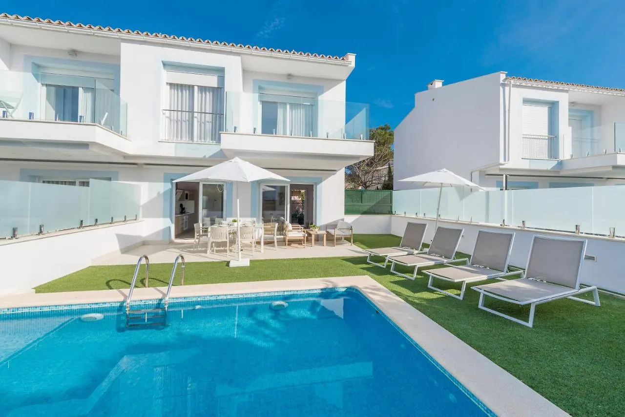 New! Villa Lago B, Alcudia Beach, Mallorca Порто де Алькудиа Испания