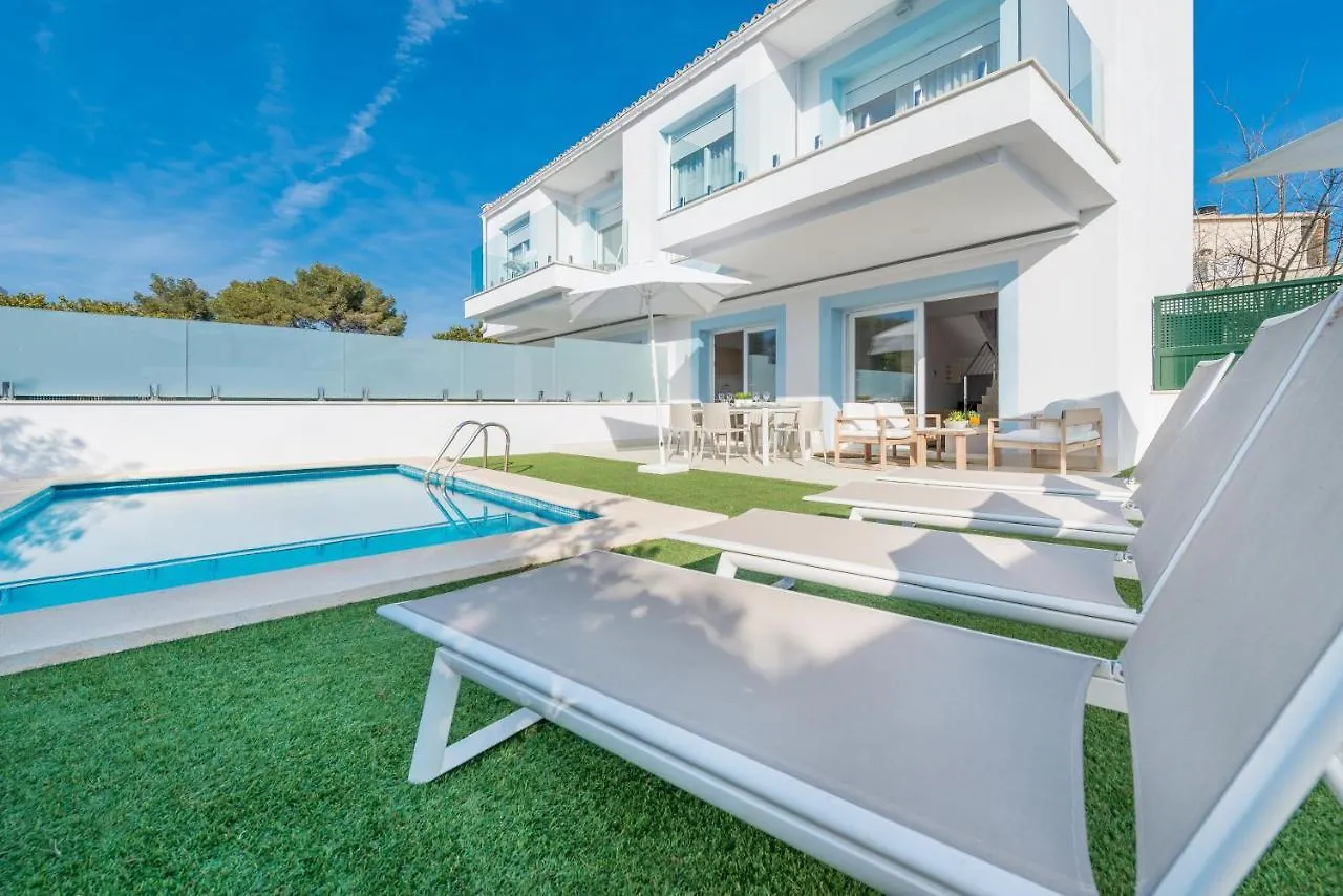 New! Villa Lago B, Alcudia Beach, Mallorca Порто де Алькудиа Испания