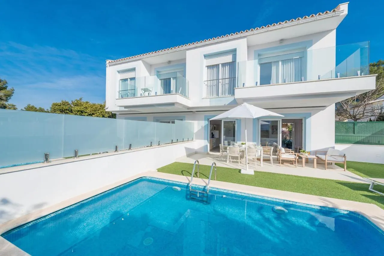 New! Villa Lago B, Alcudia Beach, Mallorca Порто де Алькудиа Испания