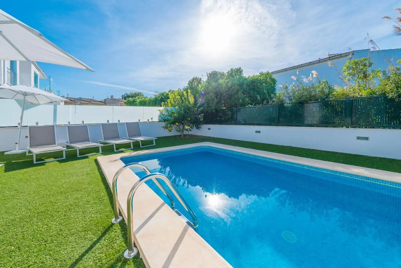New! Villa Lago B, Alcudia Beach, Mallorca Порто де Алькудиа